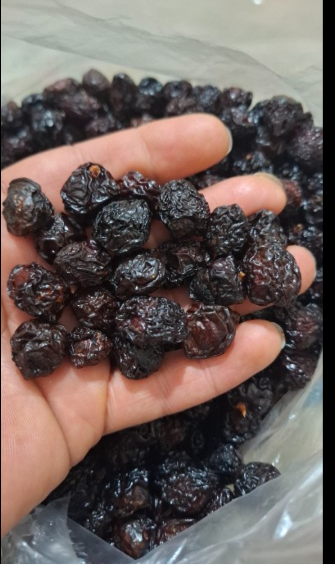 گیلاس خشک دهقان بسته ۱ کیلویی