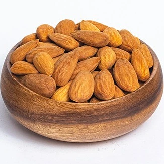 مغز بادام آذر خام ممتاز
