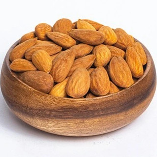مغز بادام آذر خام ممتاز